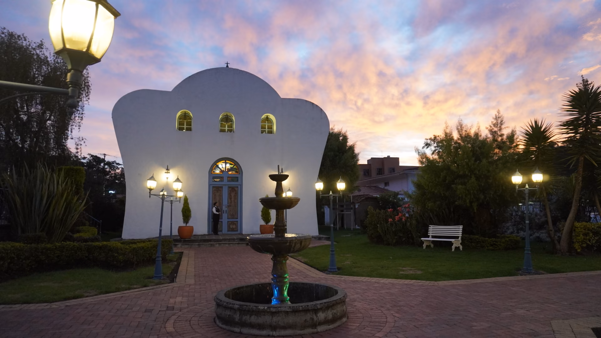 Capilla Virgen de Lourdes at Estancia Rosario.